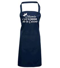 Cadeau Pour Une Mamie Qui Aime Cuisiner Tablier De Cuisine Cadeau Mamie Idee Cadeau Mamie Cadeaux Noel Mamie