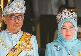 Sultan dan sultanah terengganu darul iman. Al Sultan Abdullah Ri Ayatuddin Al Mustafa Billah Shah Ibni Sultan Ahmad Shah Al Musta In Billah Sentiasa Dekat Di Hati Rakyat