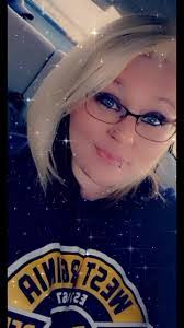 Karina Harrington's Instagram, Twitter & Facebook