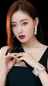 Like a flower like a jade, Zhang Tianai, who is all over the country