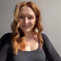 Stephanie Dale's Instagram, Twitter & Facebook