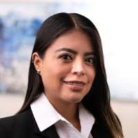 100+ perfiles de «Ivy»