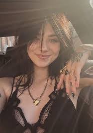 Jocelyn Llamas's Instagram, Twitter & Facebook