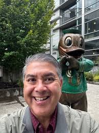 Beth Purdue's Instagram, Twitter & Facebook