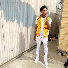 Shop items you love at overstock, with free shipping on everything* and easy returns. Nba Youngboy Outfit From July 17 2020 What S On The Star
