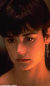 In 1993 she was seen in short hair and with curls. Tallulah Willis Copies Demi Moore S Pixie Haircut From Ghost Film Daily Mail Online