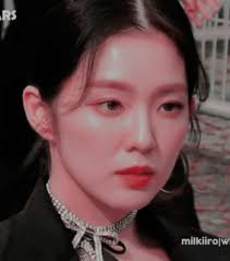 red velvet, red and feminist