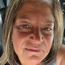 What are the best areas to live in Keyport, New Jersey for a single  professional with dogs?