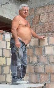 Passionate Encounters with Captivating Maduros Shown