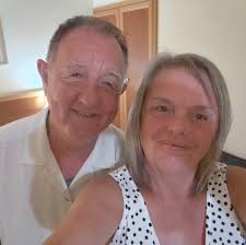 Hi anyone selling big bags of Patatos