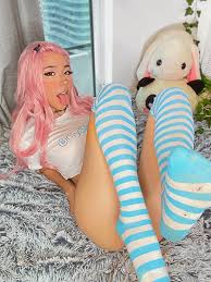 TW Pornstars - Mia. Twitter. Come get it babe☺️. 10:27 PM - 11 Jun 2022