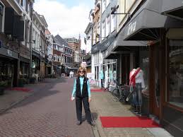 Tijdens een personal shopping afspraak word je snel geholpen en kun je rekenen op de persoonlijke service die jij van ons gewend bent. Zwolle Netherlands
