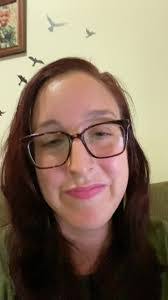 Courtney Constantino's Instagram, Twitter & Facebook