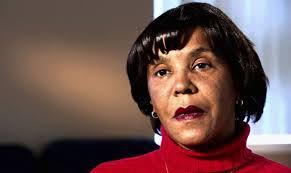 Renay Lynch's Instagram, Twitter & Facebook