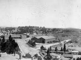 An Elevated View Of The Bendigo Railway Station And Rail Yards The Double Gabled Brick Building In The Foreground Is The Bendigo Roof Architecture House Roof