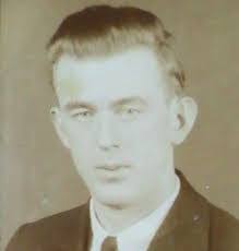 Maurice Barrett's Instagram, Twitter & Facebook