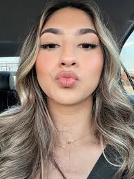 abbyyy ✿ (@AbbyValadez1011)