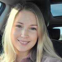 300+ perfiles de «Paras»