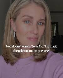 Drop your handle below so I can show your page some love today! 👇  #communityovercompetition #smallbusiness #growtogether #tiredmom #reellife