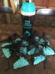 15 Easy Ways To Make Your Car Smell Better Fast Homemade Drawers Diy Cleaning Products Cleaning