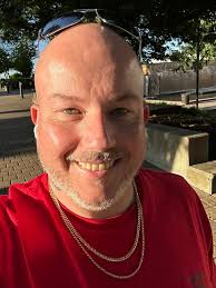 Hello 43 from Louisville Kentucky , anyone near?