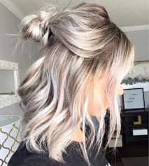 10 Quick Hairstyle Ideas That Save Time In The Morning Blonde Wavy Hair Cool Hair Color Silver Hair Color