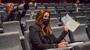 A victorian father's hilariously accurate impression of premier daniel andrews at a press conference has taken social media by storm. Are Peta Credlin S Corona Performances Journalism