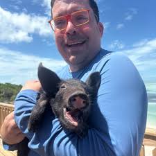 How to find or earn a sponsorship for a 7th grade basketball team?