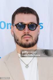 1,521 Sims Family Stock Photos, High-Res Pictures, and Images