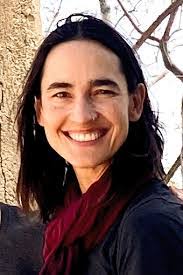 Kim Dowd's Instagram, Twitter & Facebook