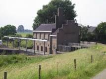 Pumping station - Wikipedia