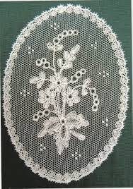 Bobbin lace manuals and skills 3. Bucks Point Bobbin Lace Motif Entitled Flowers Motif 1