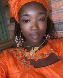 Faty Zara Barry (@la_nigeriane_) • Instagram photos and videos