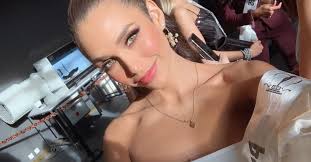 Las modelo janick maceta es miss perú 2020 con 26 años de edad mide 1,75 metros de altura y quien representara a su país en el miss universo próximo #missperu2020 #missuniverso2020 #jrptvejoserodriguez #janickmaceta #missuniverse2020 pic.twitter.com/cjcil4mawk. Conoce A Las Candidatas Latinas Que Van Por La Corona De Miss Universo