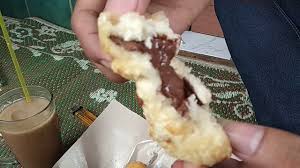 Getuk singkong ini dapat anda berikan variasi rasa dengan menambahkan keju ataupun coklat chips diatasnya sehingga dapat memberikan rasa yang lebih unik ketika disantap dan yang pasti membuat. Nikmat Nya Getuk Nyimut Kajar Bikin Kenyang Youtube