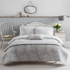 In terms of delivering a good night's sleep, there are many reasons to consider splurging a bit more when selecting your duvet covers. Cath Kidston Washed Rose Grey King Size Duvet Cover 3 Piece Bedding Set Ebay