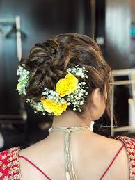 Summer Wedding Hairdo Inspo Roses And Baby Breath Subtle Combination To Break Red With Twisted Updo Bridal Hair Buns Hairdo Wedding Floral Hair