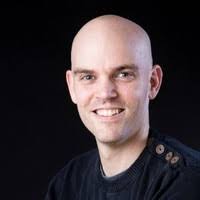 90+ "Simon Lee" profiles