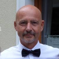 20+ "Tom Roth" profiles