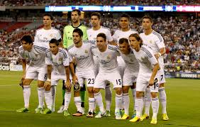It shows all personal information about the players, including age, nationality, contract. The Real Madrid Team Pose For A Team Photo In August 1 2013 The World From Prx