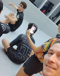 Bruno Valencia （江浩然） (@brunoqvalencia) • Instagram photos and videos