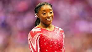 Louis and played college football at missouri western state university. Jonathan Owens Leaves Drooling Comment On Gf Simone Biles New Pic Hollywood Life Bollywood Trendy
