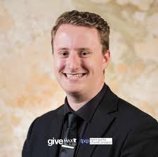 Meet the Singers YOU Can Support: Riley, Tenor Born and raised right here  in Duluth, Riley brings hometown pride and vibrant energy to Twin Ports  Choral Project performances. A recent graduate of
