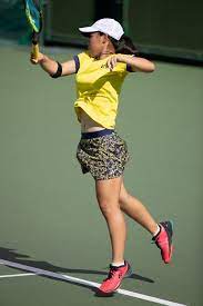 ボード 女子テニス のピン