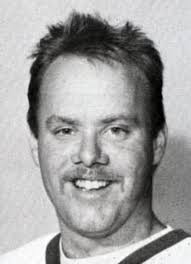 Player photos for the 1986-87 Rochester Mustangs at hockeydb.com