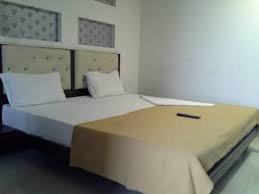 While in vasai, you may want to check out some of the restaurants that are a short walk away from hotel western inn, including farm house garden family restaurant & bar (1.2 mi), zeal skybar (0.3 mi), and true taste (1.2 mi). Hotel Western Inn Buchen Wegbeschreibung Navitime Transit