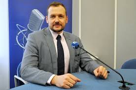 425 naukowców z wydziałów prawa wzywa do odstąpienia od prowadzenia wyborów prezydenckich w sposób sprzeczny z konstytucją i przełożenie ich terminu. Prof Maciej Perkowski Z Wydzialu Prawa Uwb