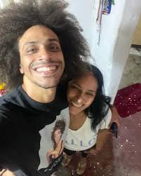 Llegó mi reina de sorpresa después de casi 7 años sin vernos 🥺♥️ y más  feliz no puedo estar 😍😍😍♥️ Te amo mamá ♥️♥️