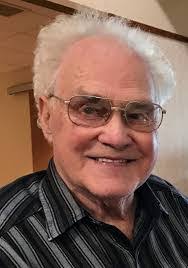 Walter Willard's Instagram, Twitter & Facebook