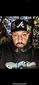 Ebony Mcbeth's Instagram, Twitter & Facebook